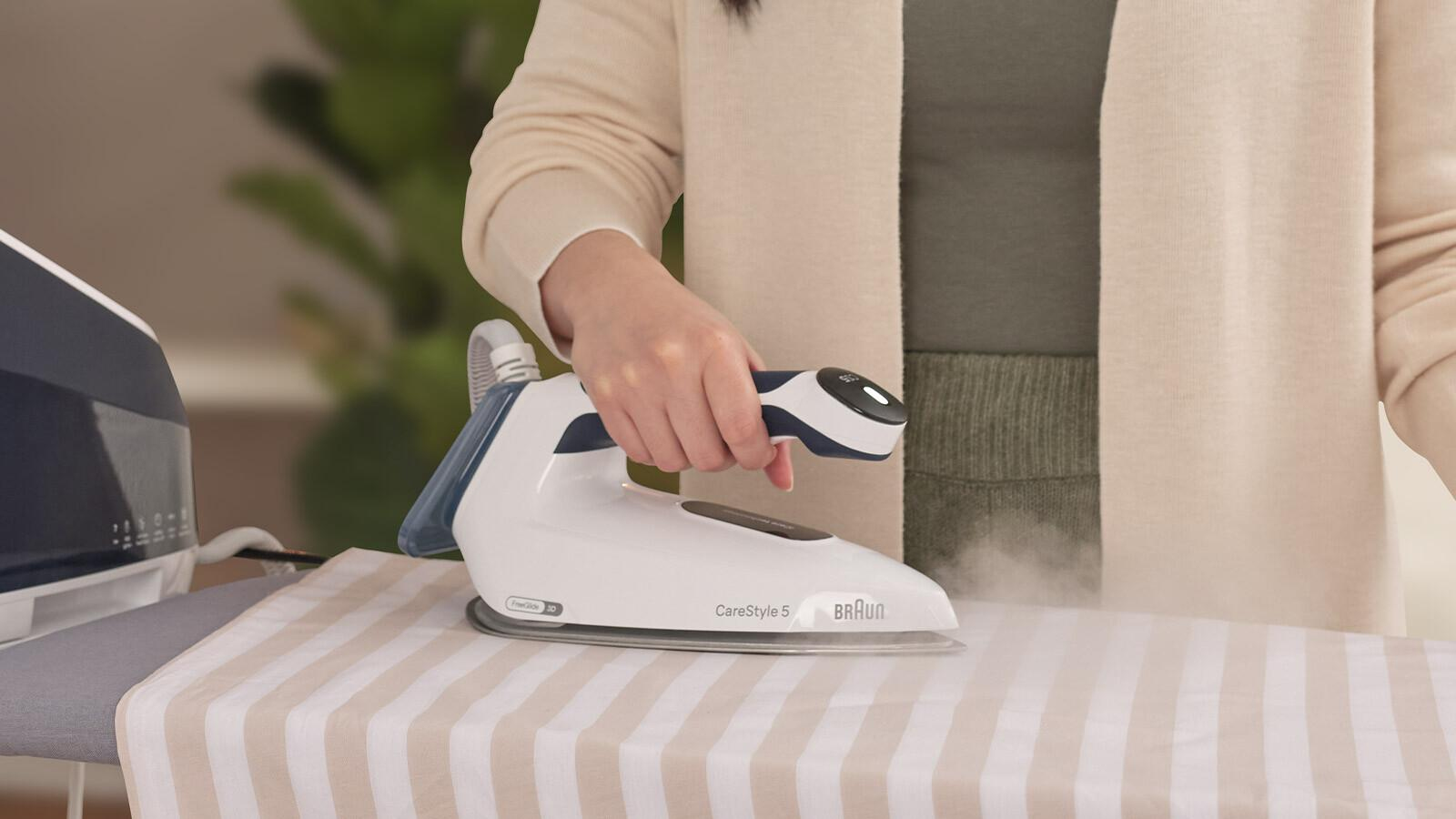 Stoomgenerator BRAUN IS5245BL CareStyle 5