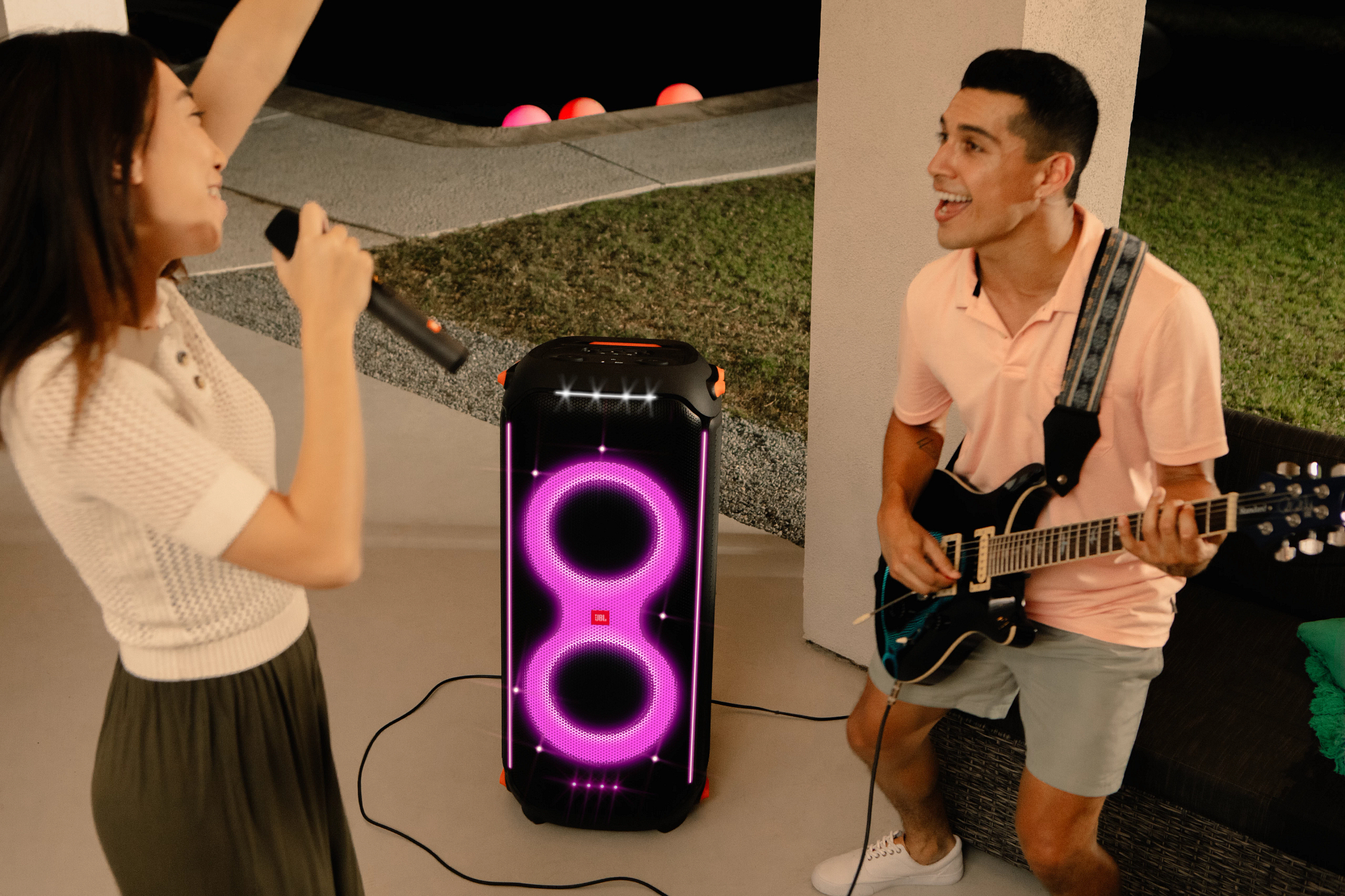 Partyspeaker JBL Partybox 710 zwart