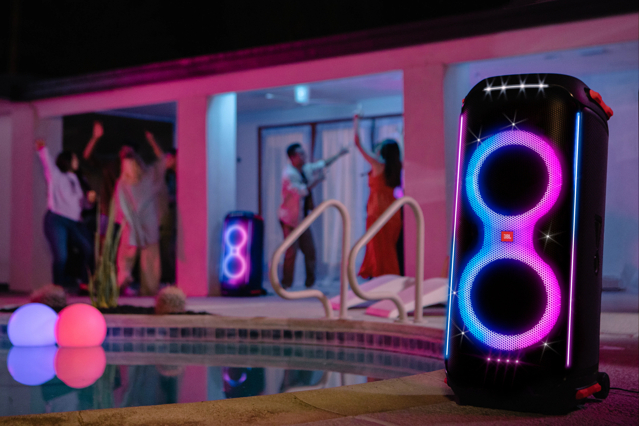 Partyspeaker JBL Partybox 710 zwart
