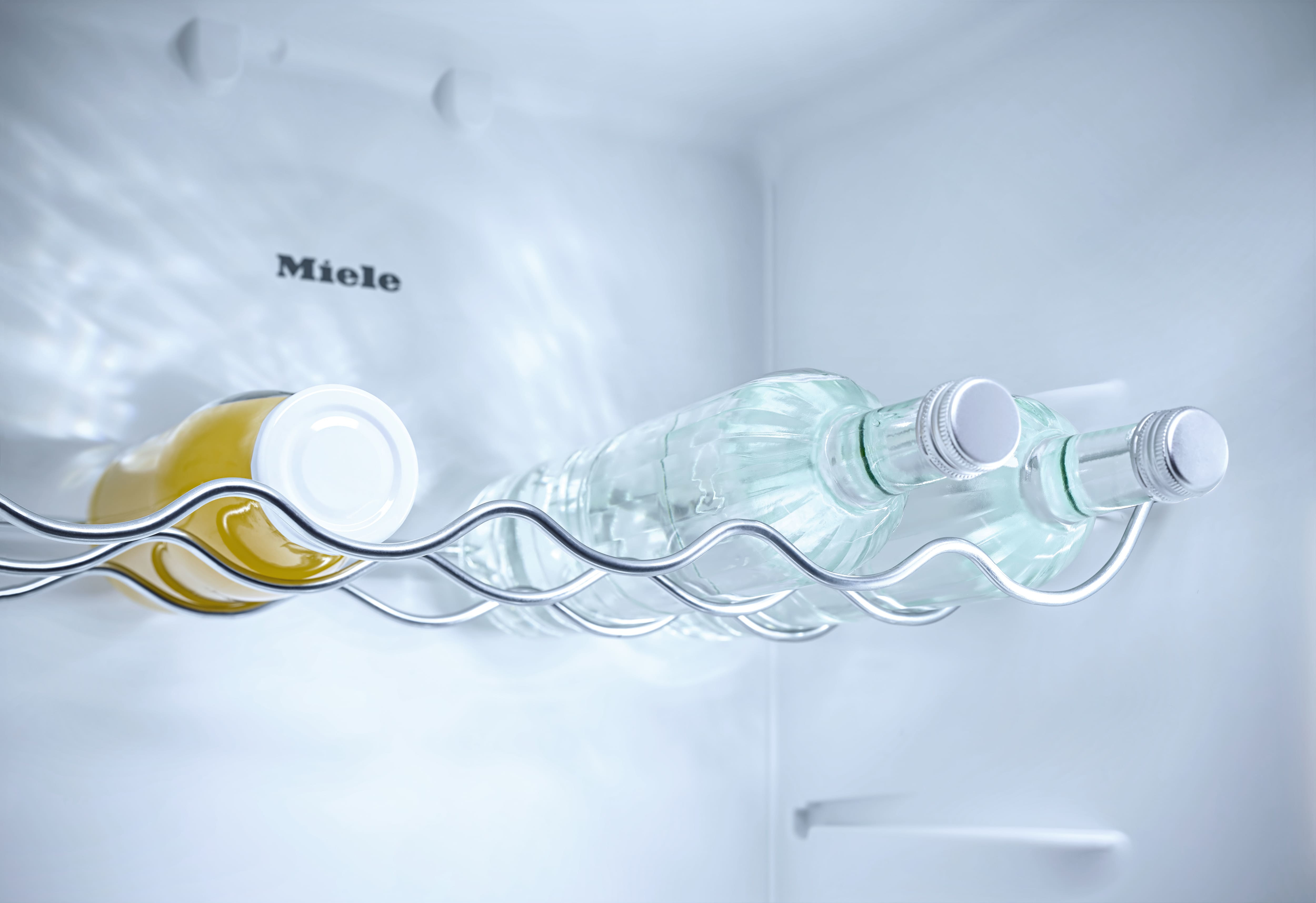 Miele K 7325 E koelkast Ingebouwd 204 l
