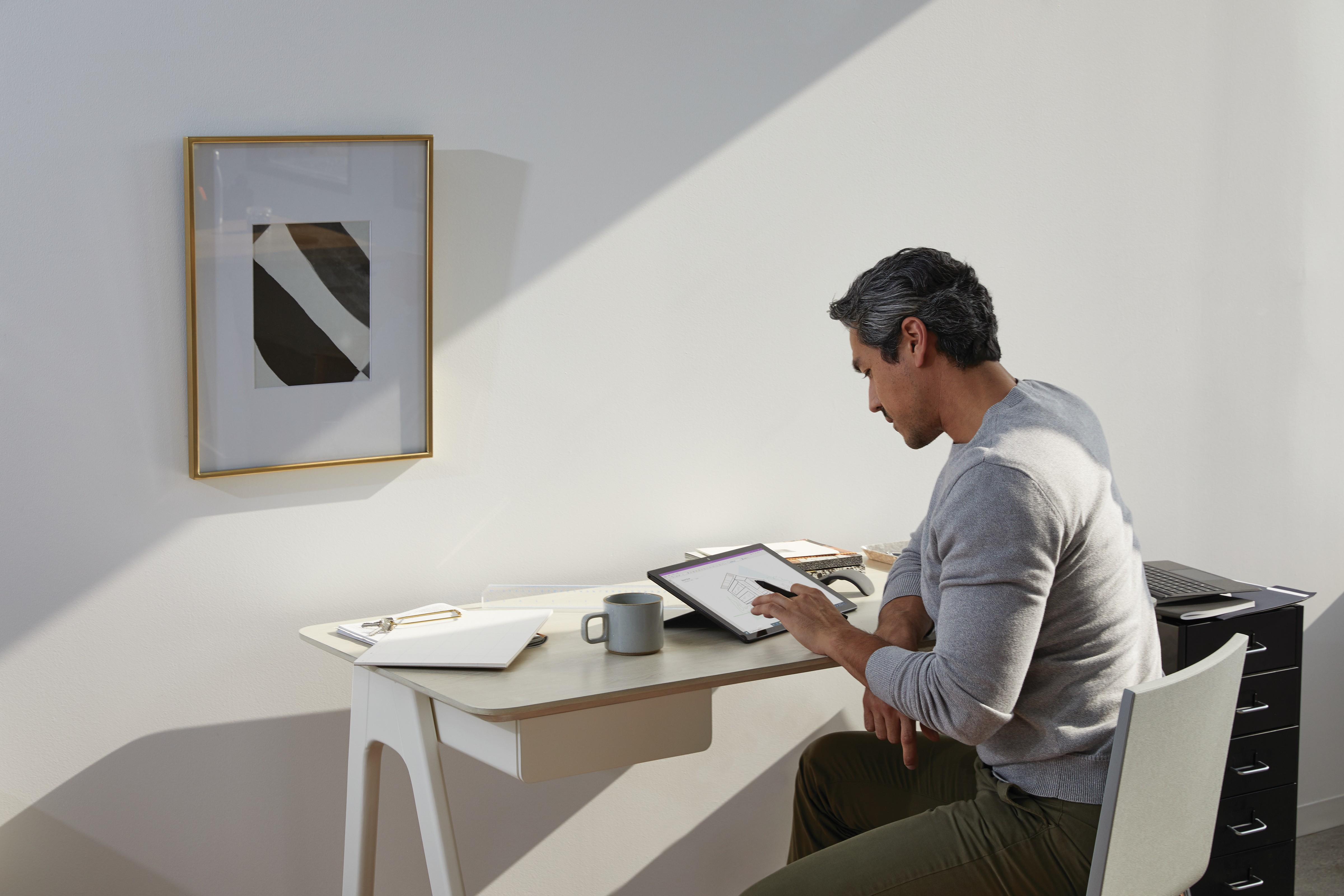 Microsoft Surface Pro 7 Intel® Core™ i5 256 GB 31,2 cm (12.3") 8 GB Wi-Fi 6 (802.11ax) Windows 10 Pro Zwart