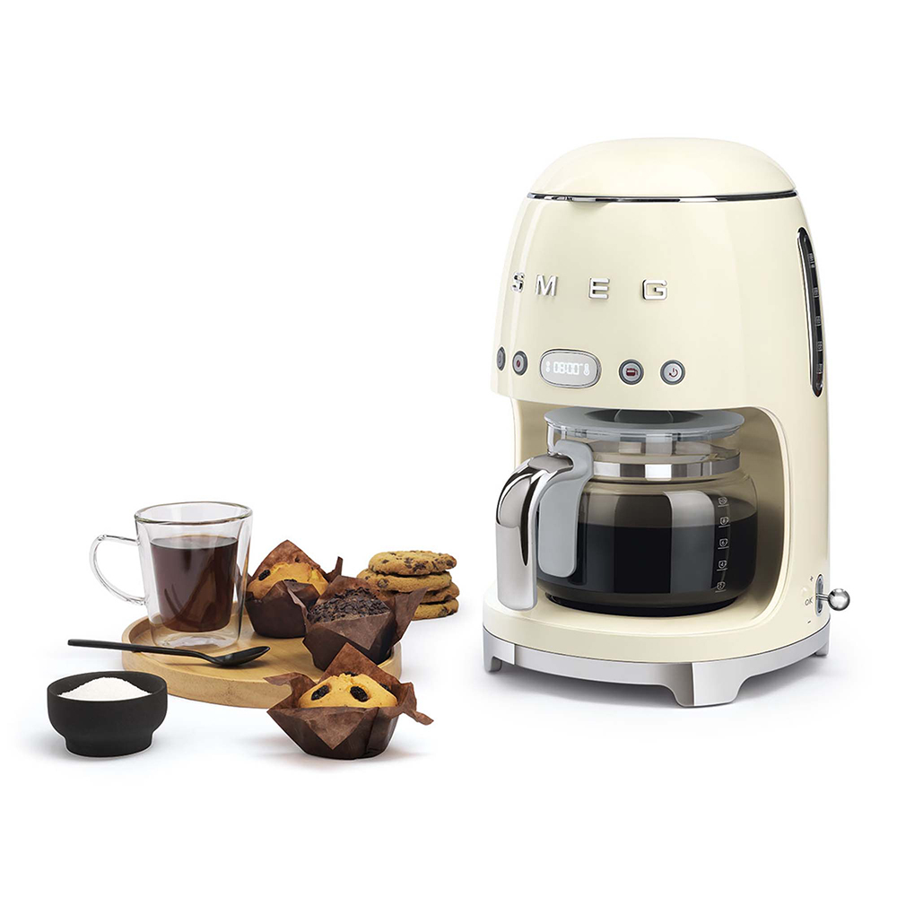 Koffiezet SMEG DCF02CREU crème