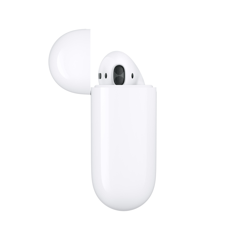 Apple airpods with charging case