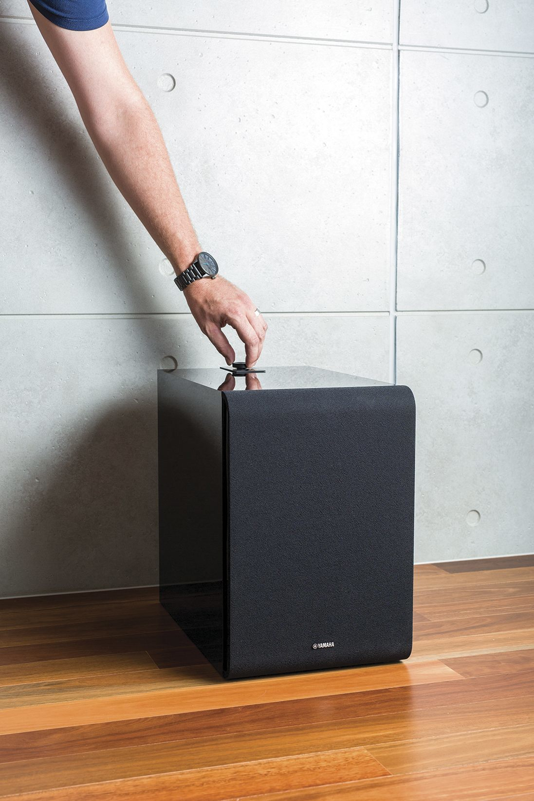 Yamaha musiccast subwoofer sub 100