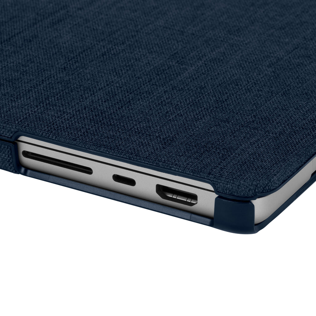 INCASE Hardshell Case for MacBook Pro 14inch 2021 Dots Black