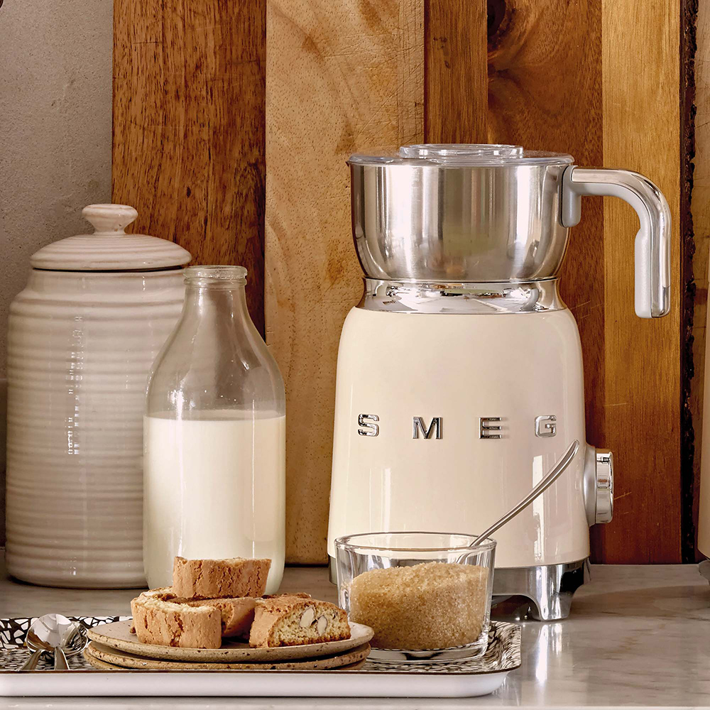 SMEG MOUSSEUR À LAIT CRÈME MFF11CREU