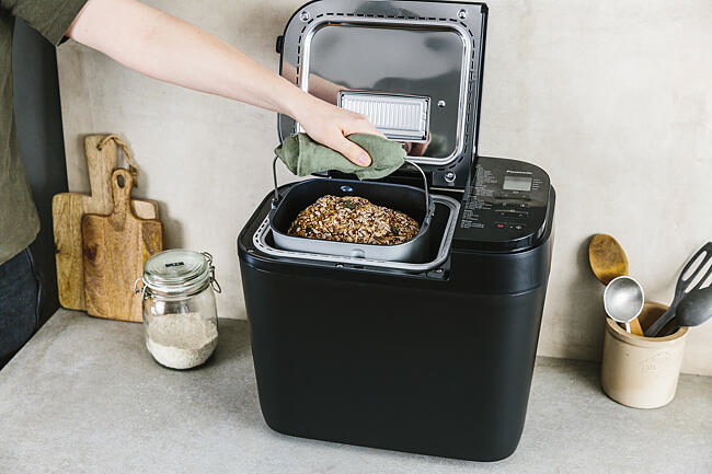 Broodbakoven PANASONIC SD-R2530KXE-R / zwart / 30 progr.