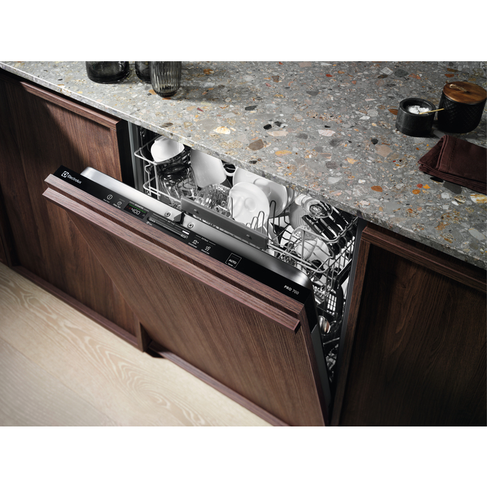 Vaatwasser BI ELECTROLUX EES47320L / VI / D / 44dB / Bestekmand