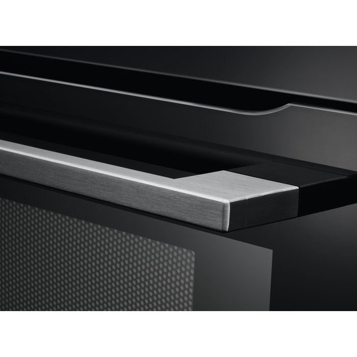 AEG Micro-ondes KMK721880M