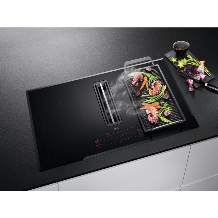 AEG CCE84751FB Noir Intégré 78 cm Plaque avec zone à induction 4 zone(s)