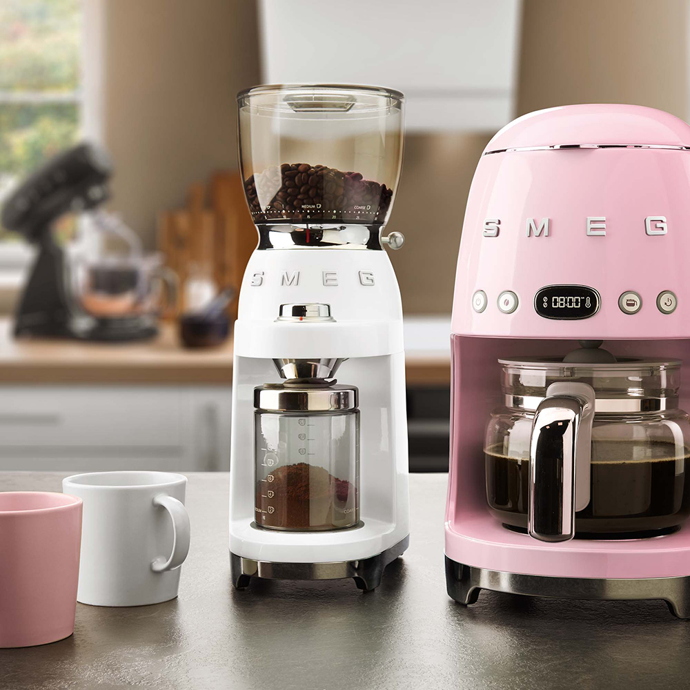 Koffiemolen SMEG CGF01WHEU Wit