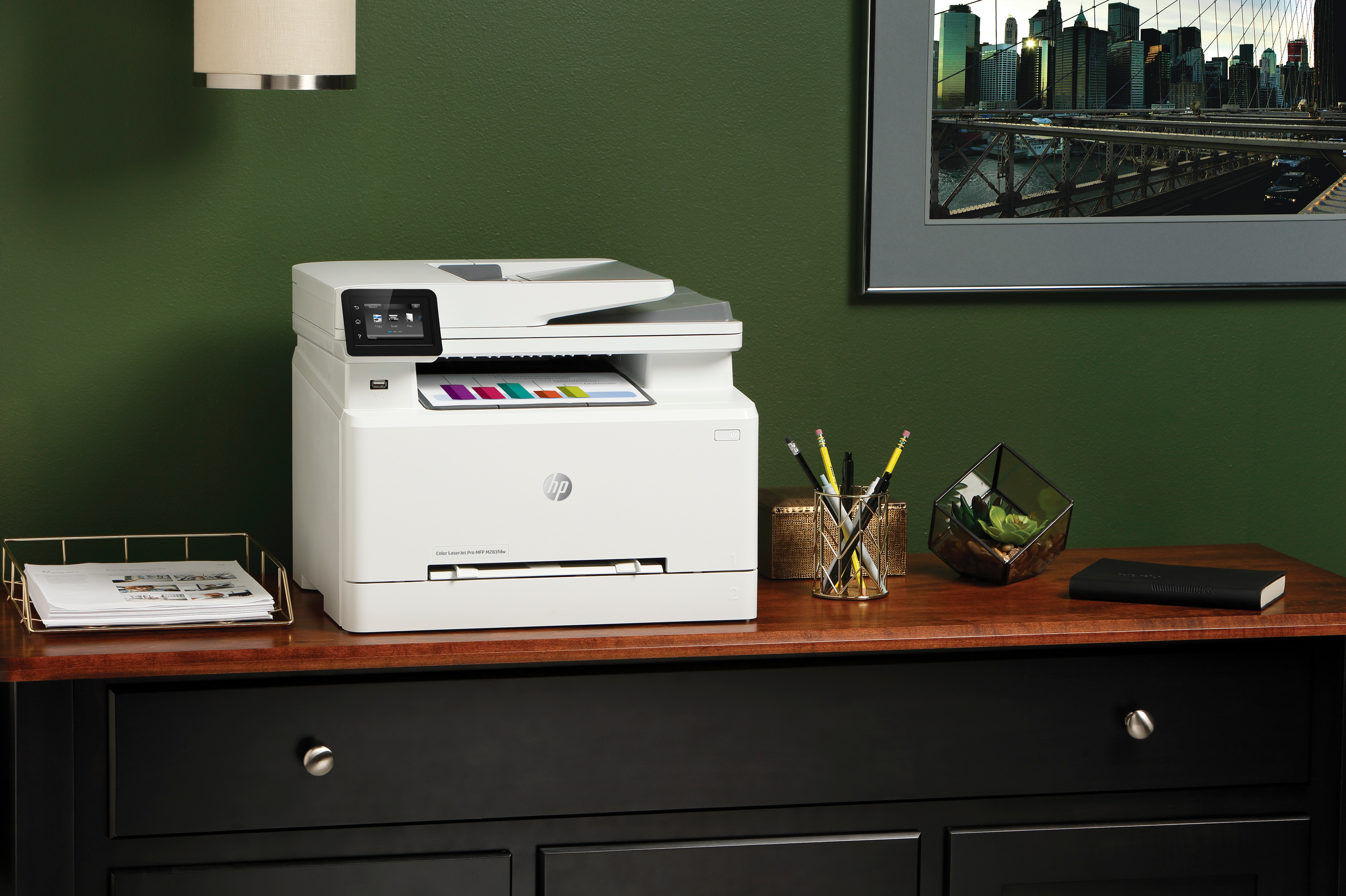 HP Color LaserJet Pro MFP M283fdw, Kleur, Printer voor Printen, kopiëren, scannen, faxen, Printen via USB-poort aan voorzijde; Scannen naar e-mail; Dubbelzijdig printen; ADF voor 50 vel ongekruld