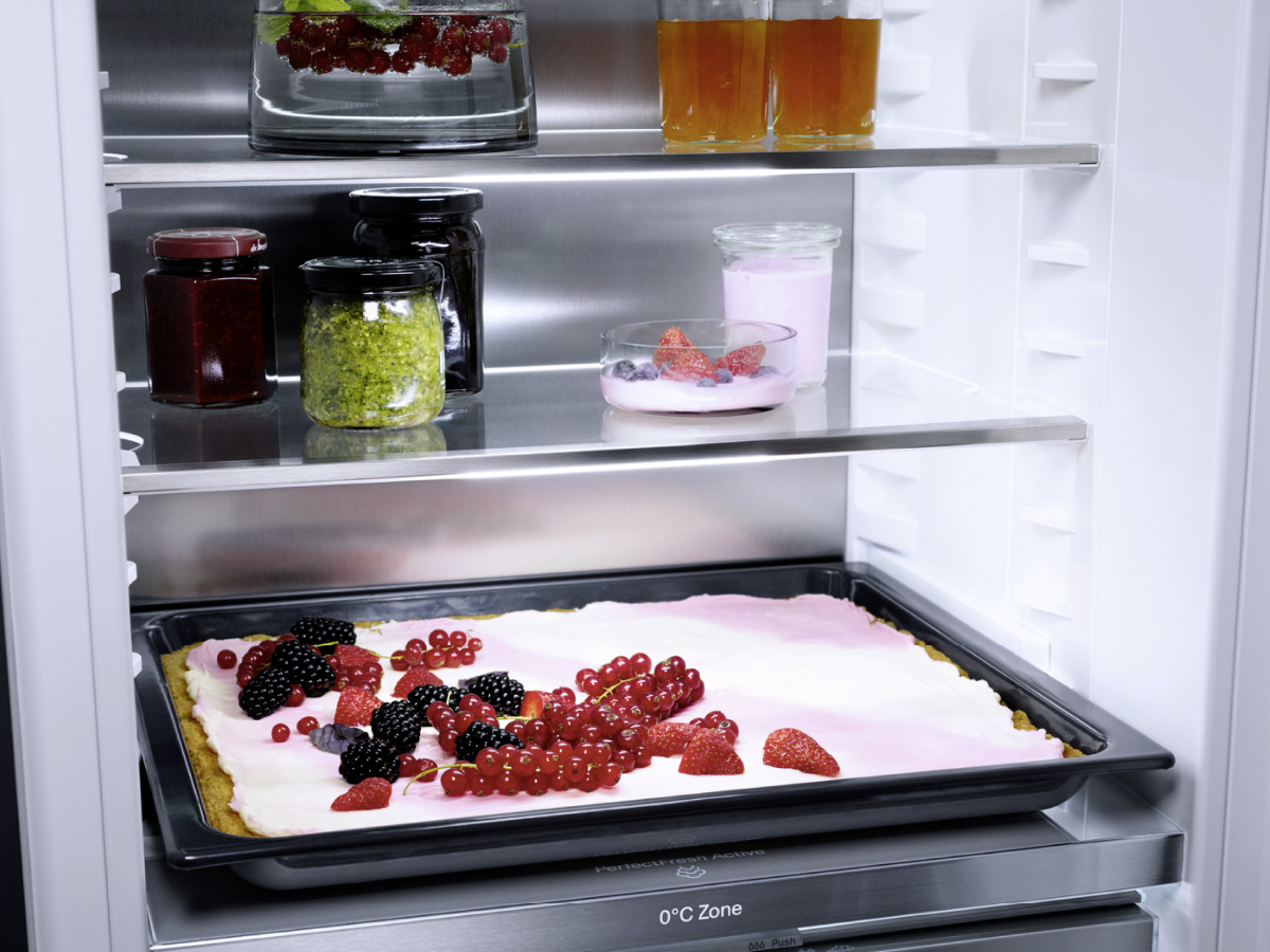 Miele KF 7772 B Intégré 256 L
