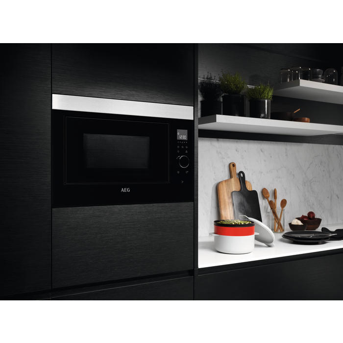 Microgolfoven BI AEG MBE2658SEM
