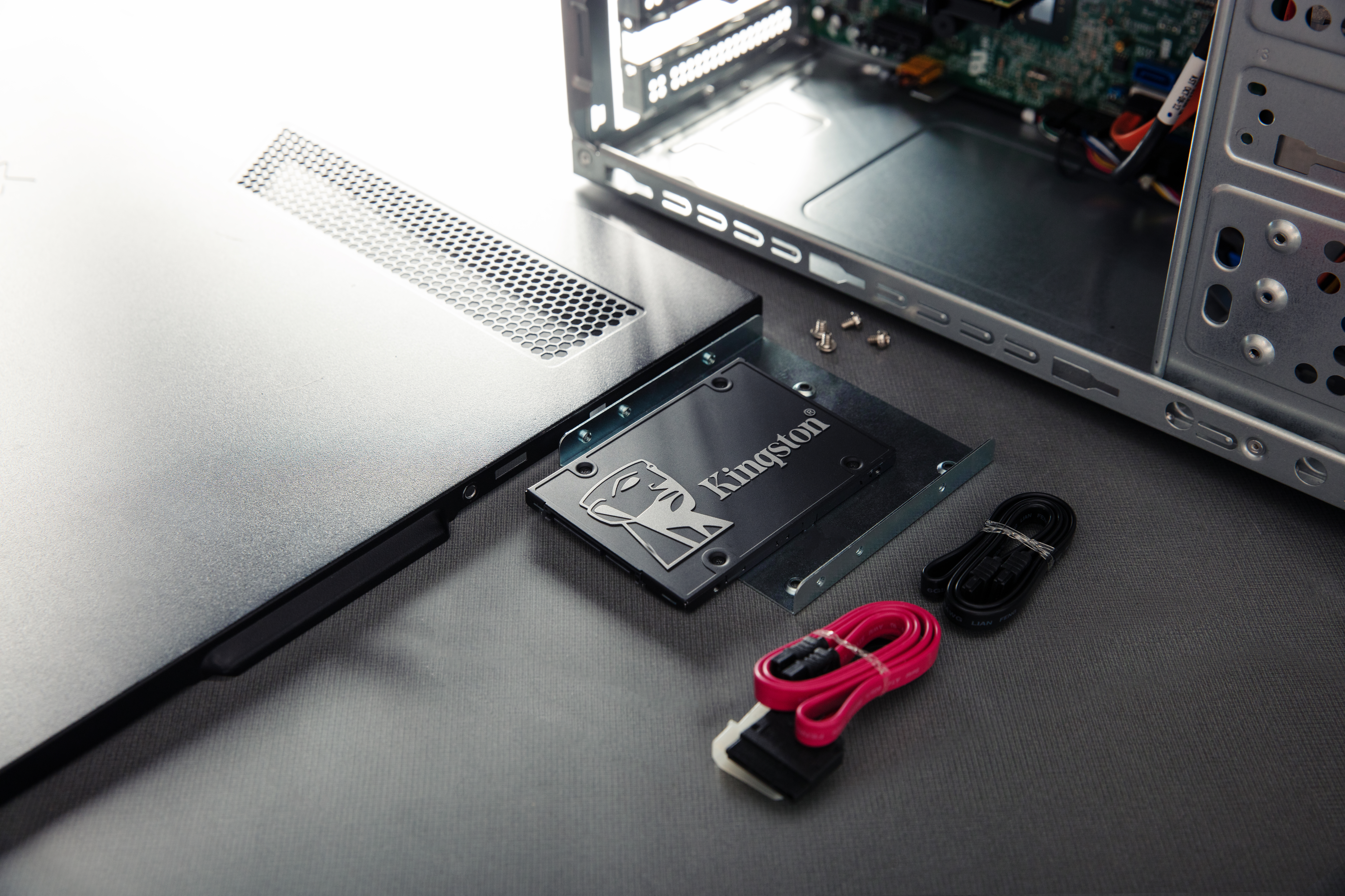 Kingston Technology SSD KC600 SATA3 2.5" de 2 048 Go
