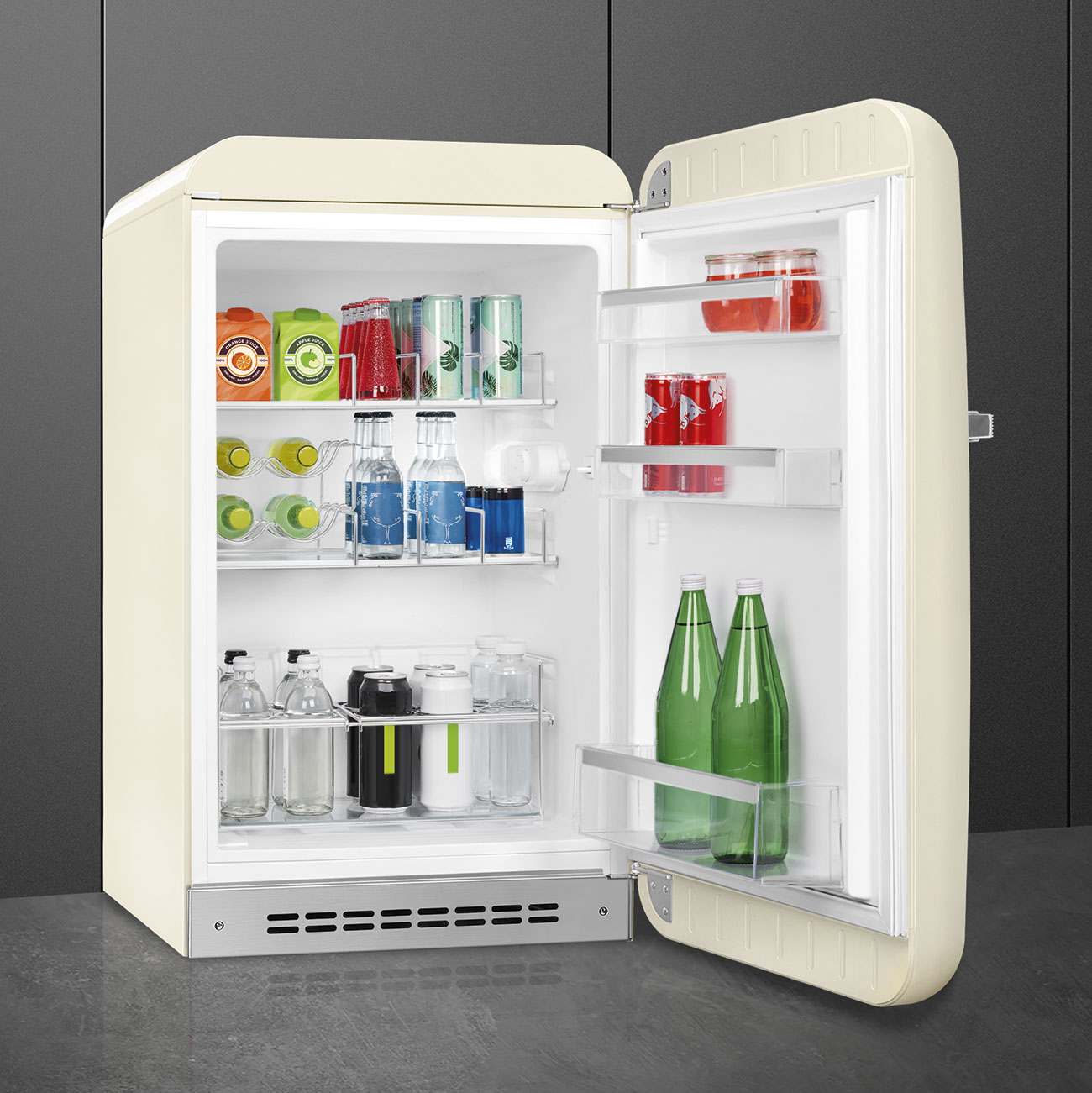 Koelkast SMEG FAB10HRCR6 / D / 97cm / Creme Koelkast SMEG FAB10HRCR6 / D / 97cm / Creme